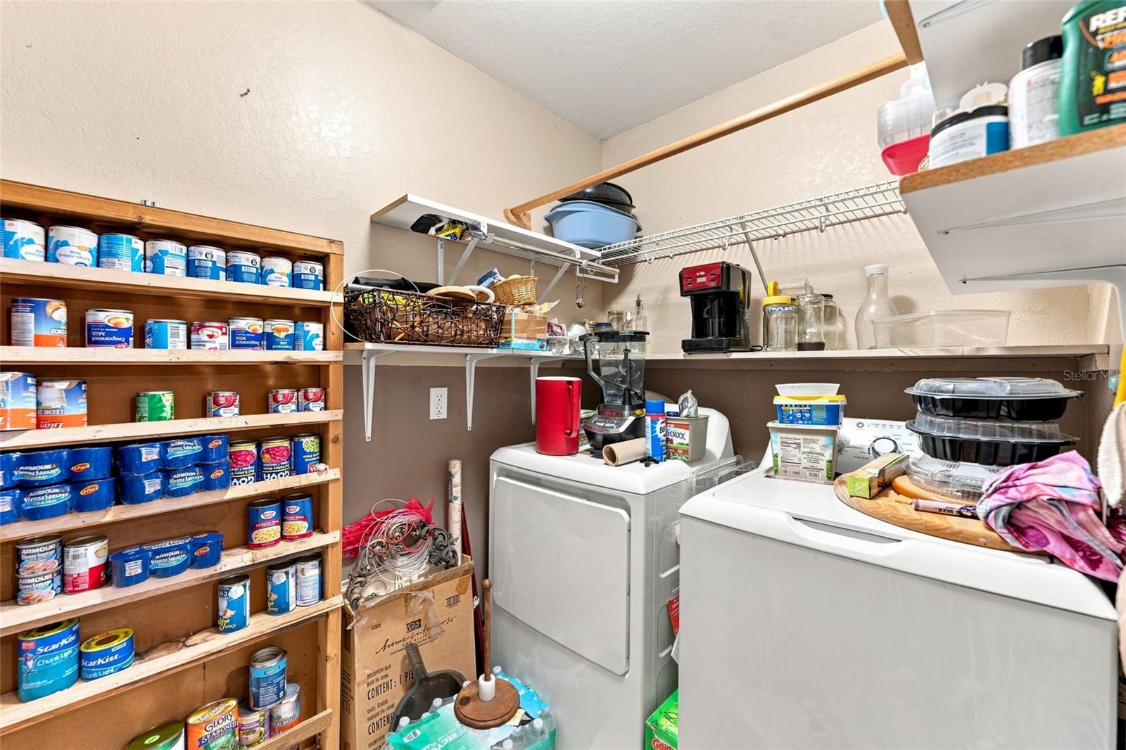8464 Adele Rd Property Photo 16