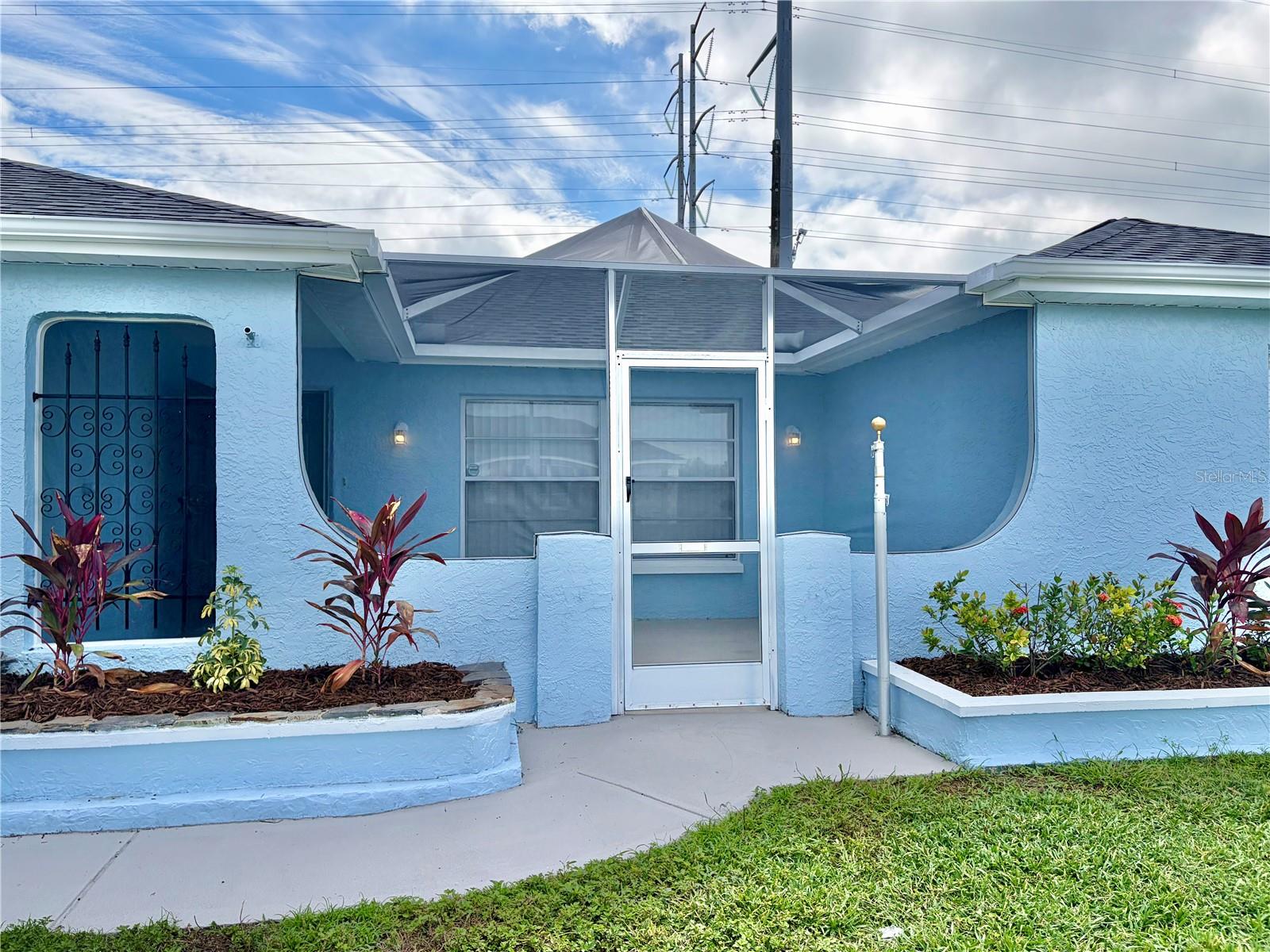 1202 Mandarin Dr Property Photo 3
