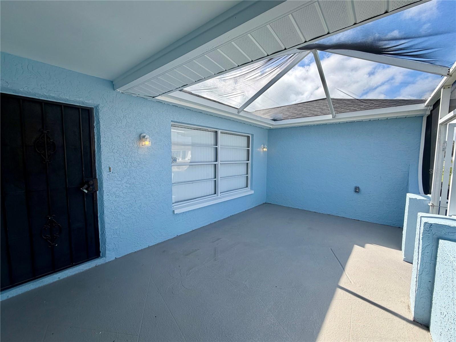 1202 Mandarin Dr Property Photo 5