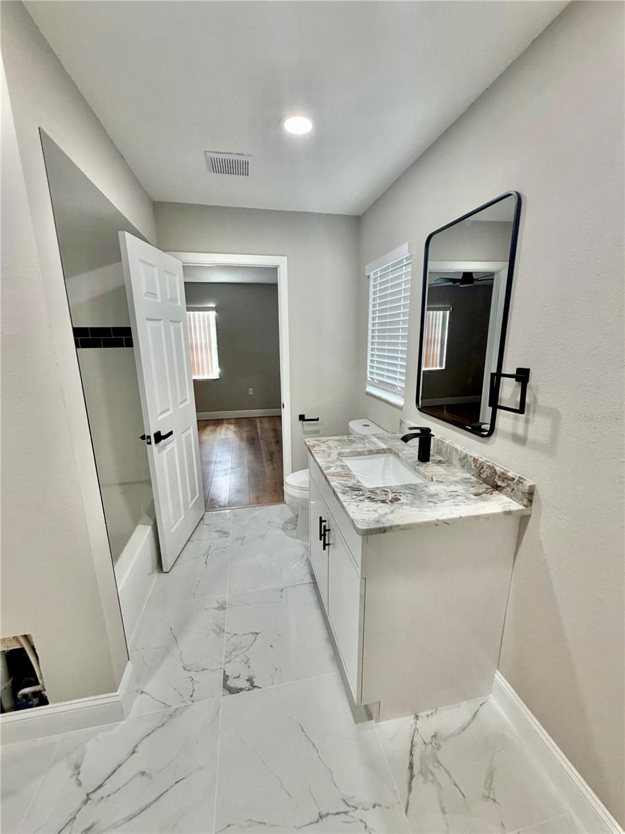 1202 Mandarin Dr Property Photo 21