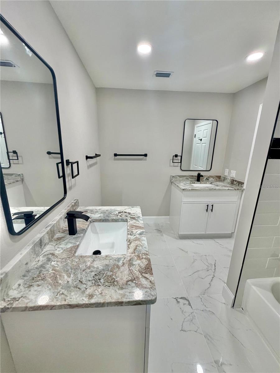 1202 Mandarin Dr Property Photo 22