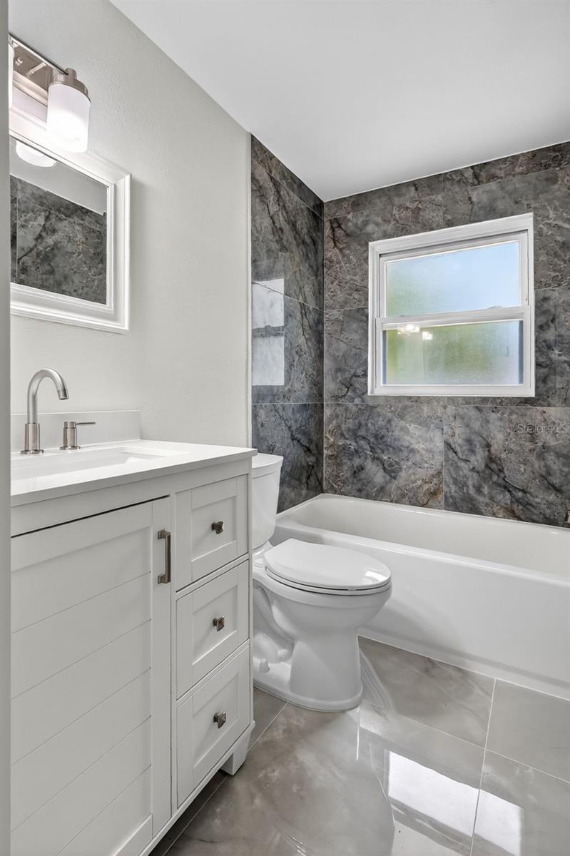 2175 Edythe Dr Property Photo 33