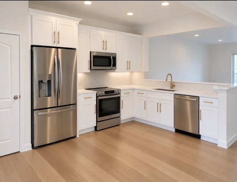 26612 Chimney Spire Ln Property Photo 3