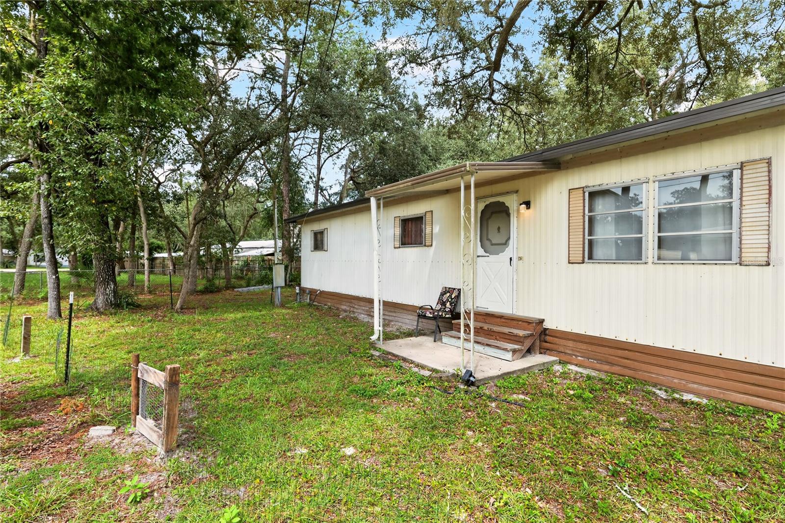 11231 Nw 113th Pl Property Photo 1