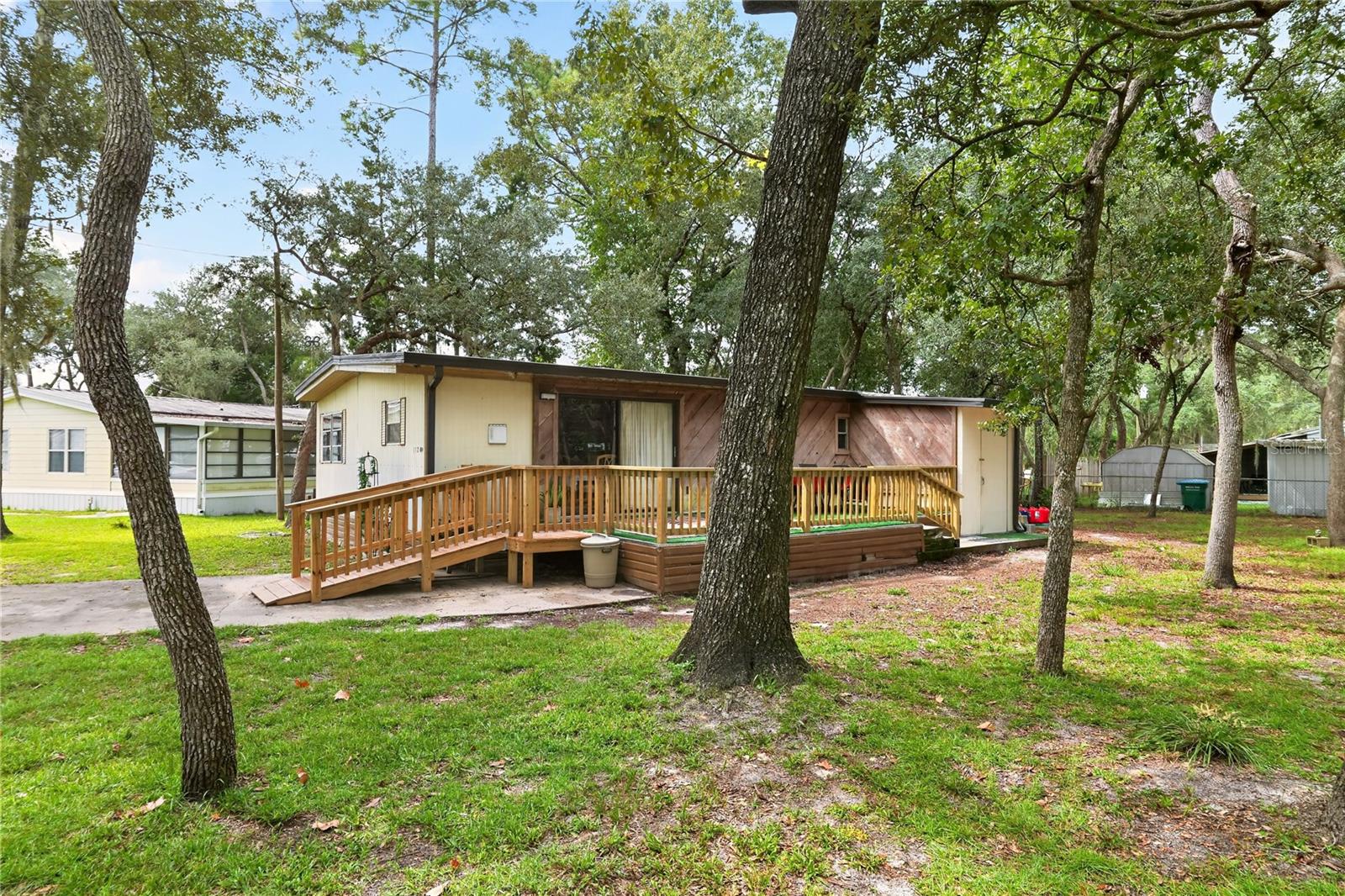 11231 Nw 113th Pl Property Photo 2
