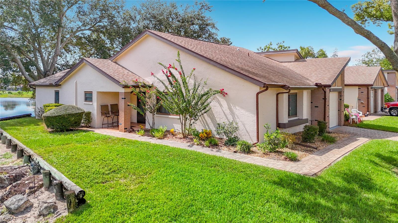 7406 Heather Walk Dr Property Photo 2