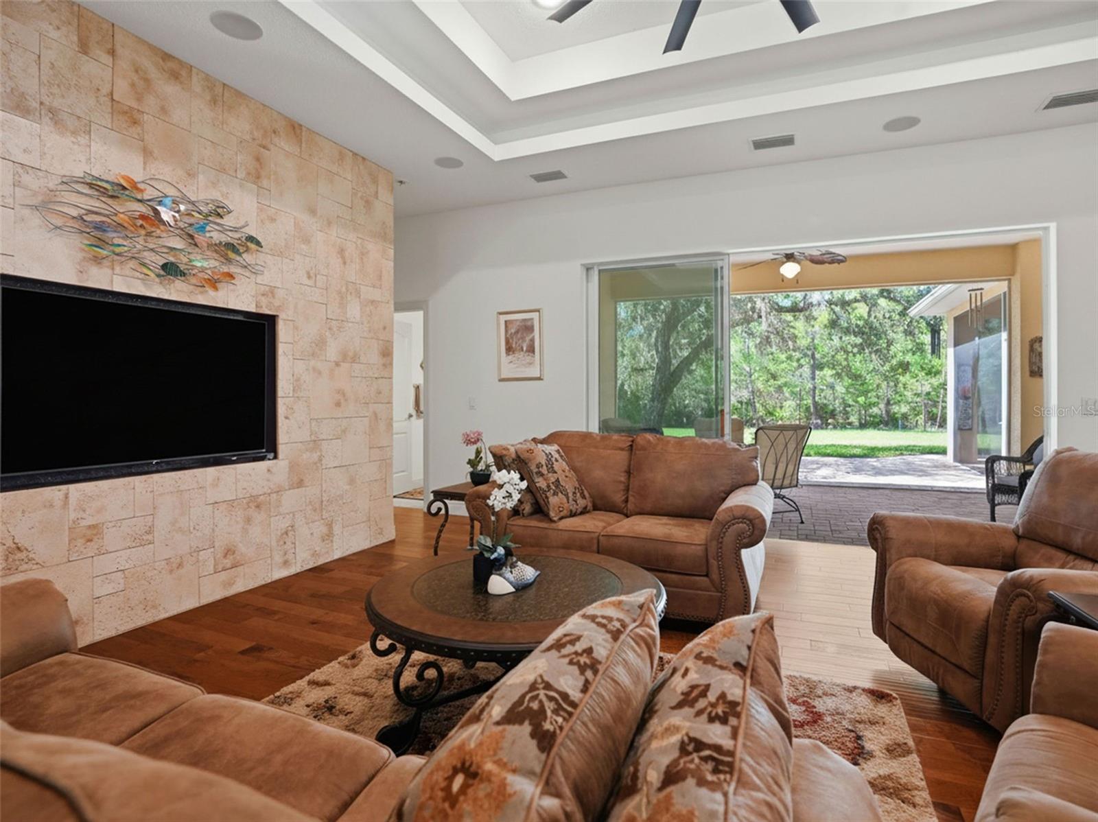 8333 Allen Dr Property Photo 15