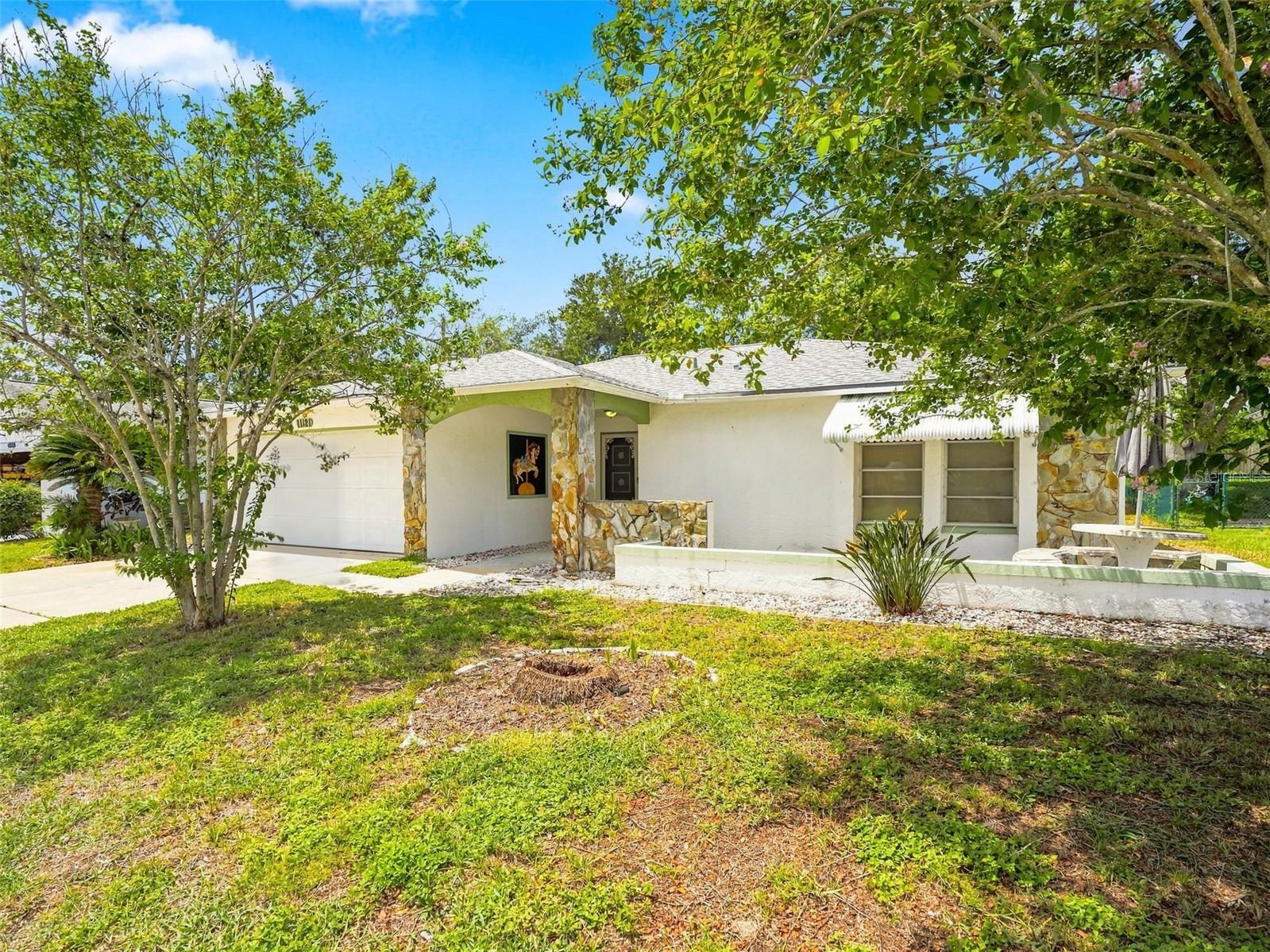 11121 Rollingwood Dr Property Photo 1