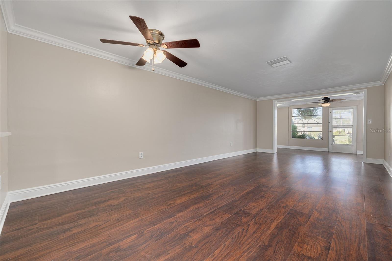 W7889235 Property Photo 7