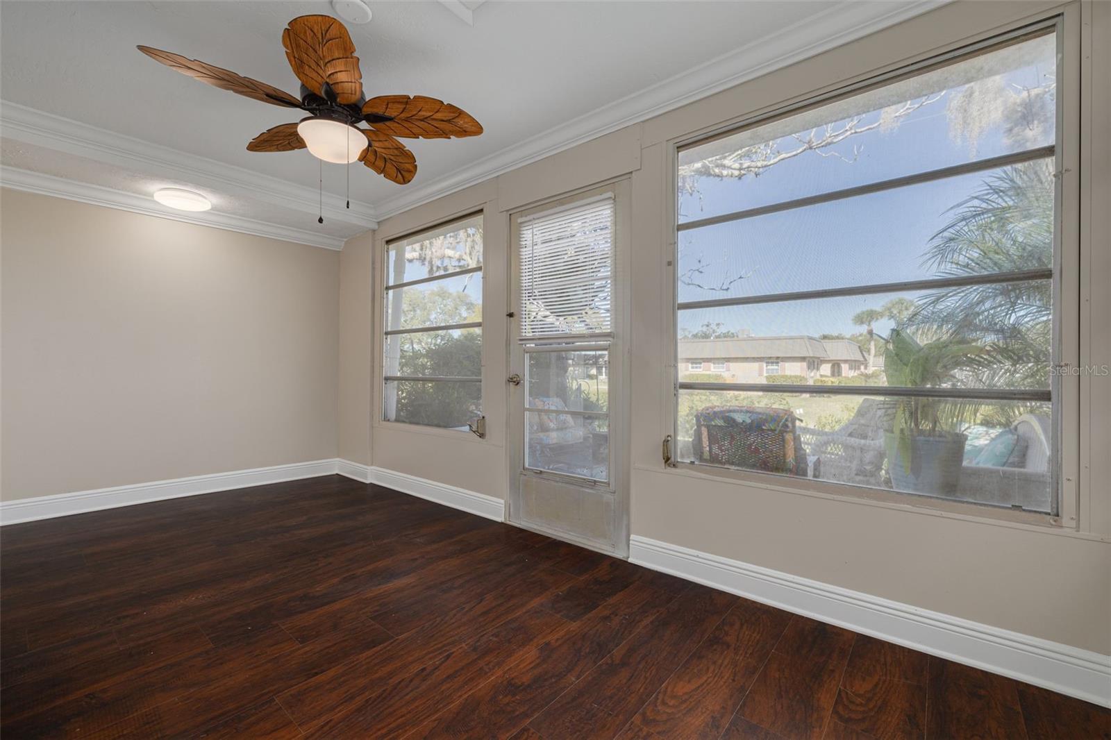 W7889235 Property Photo 13