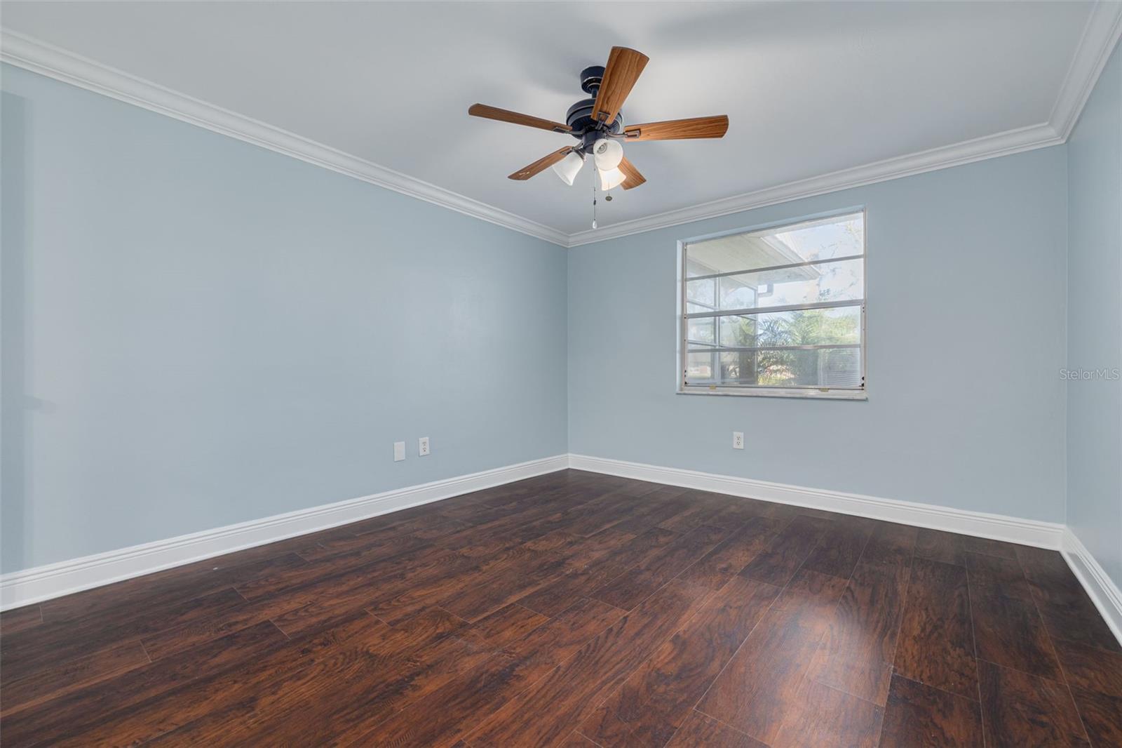 W7889235 Property Photo 19