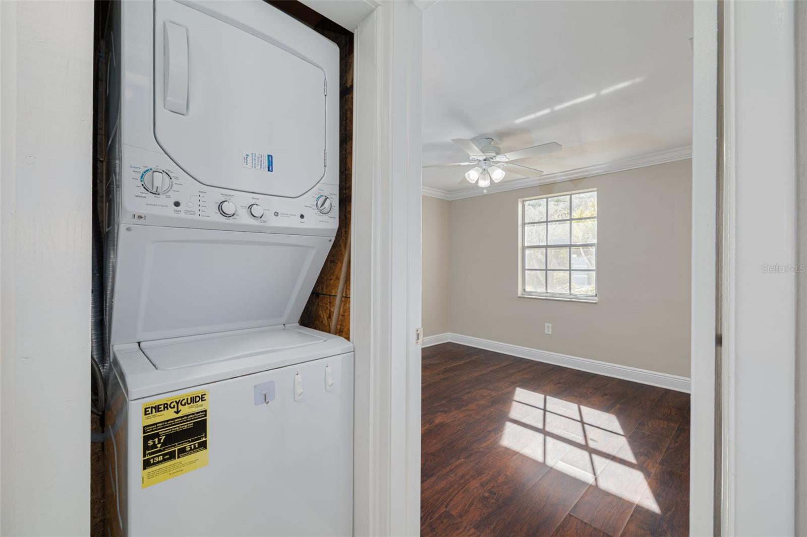 W7889235 Property Photo 24