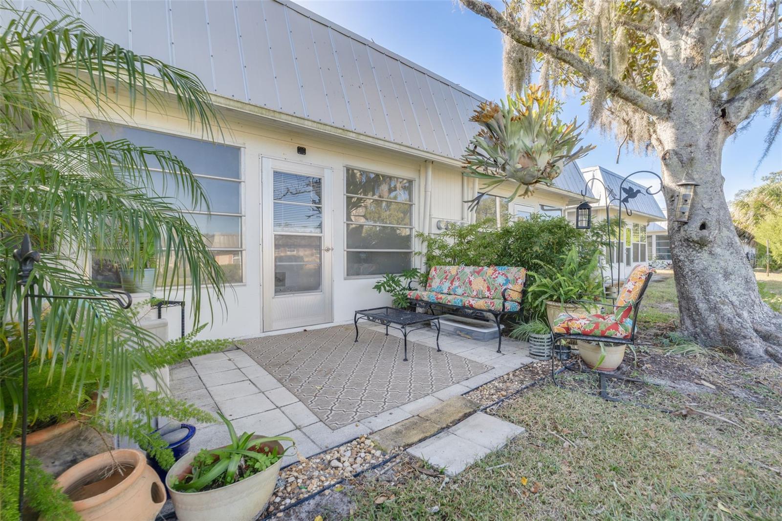 W7889235 Property Photo 26
