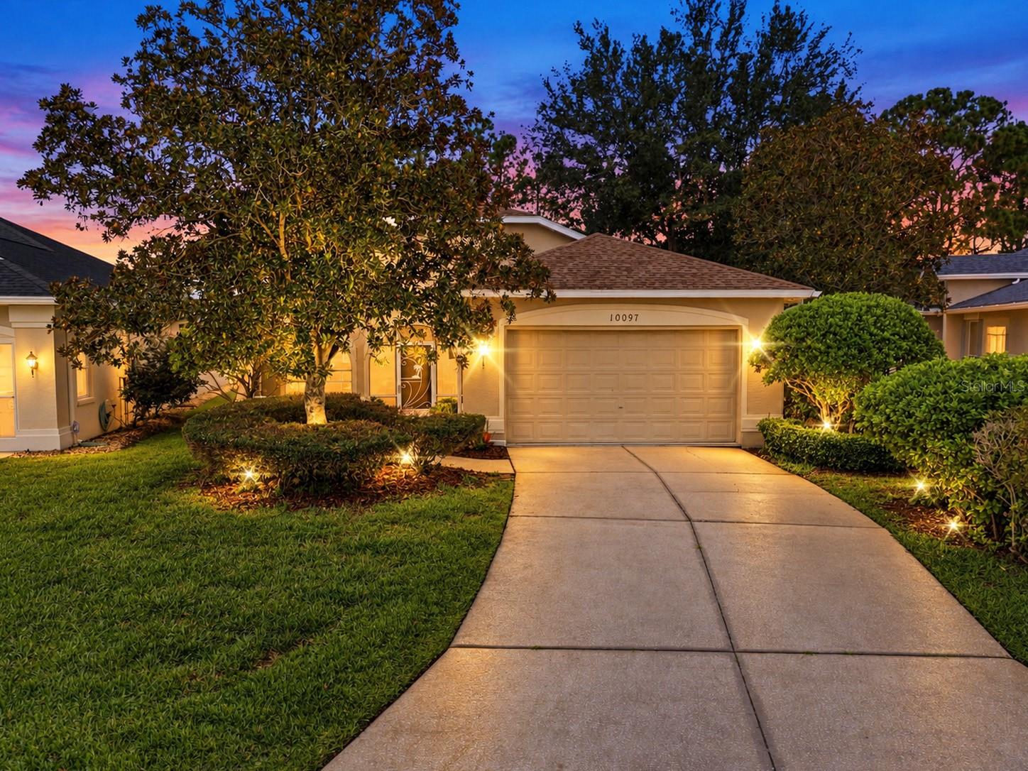 10097 Holly Berry Dr Property Photo 1