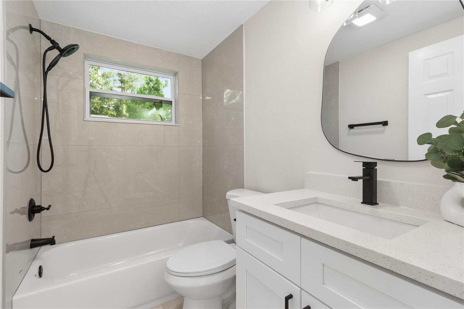 12220 Meadowbrook Ln Property Photo 20
