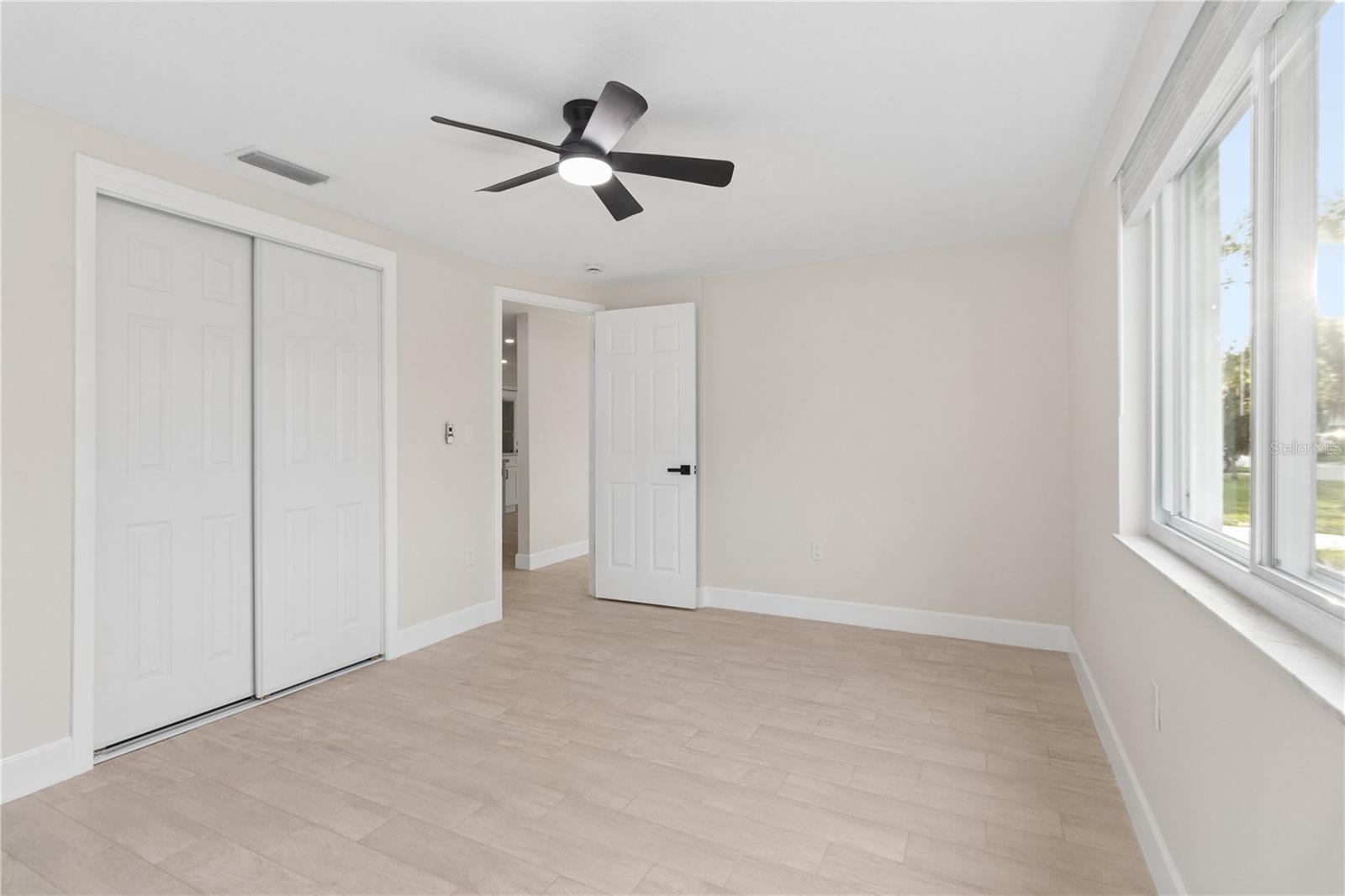 12220 Meadowbrook Ln Property Photo 24