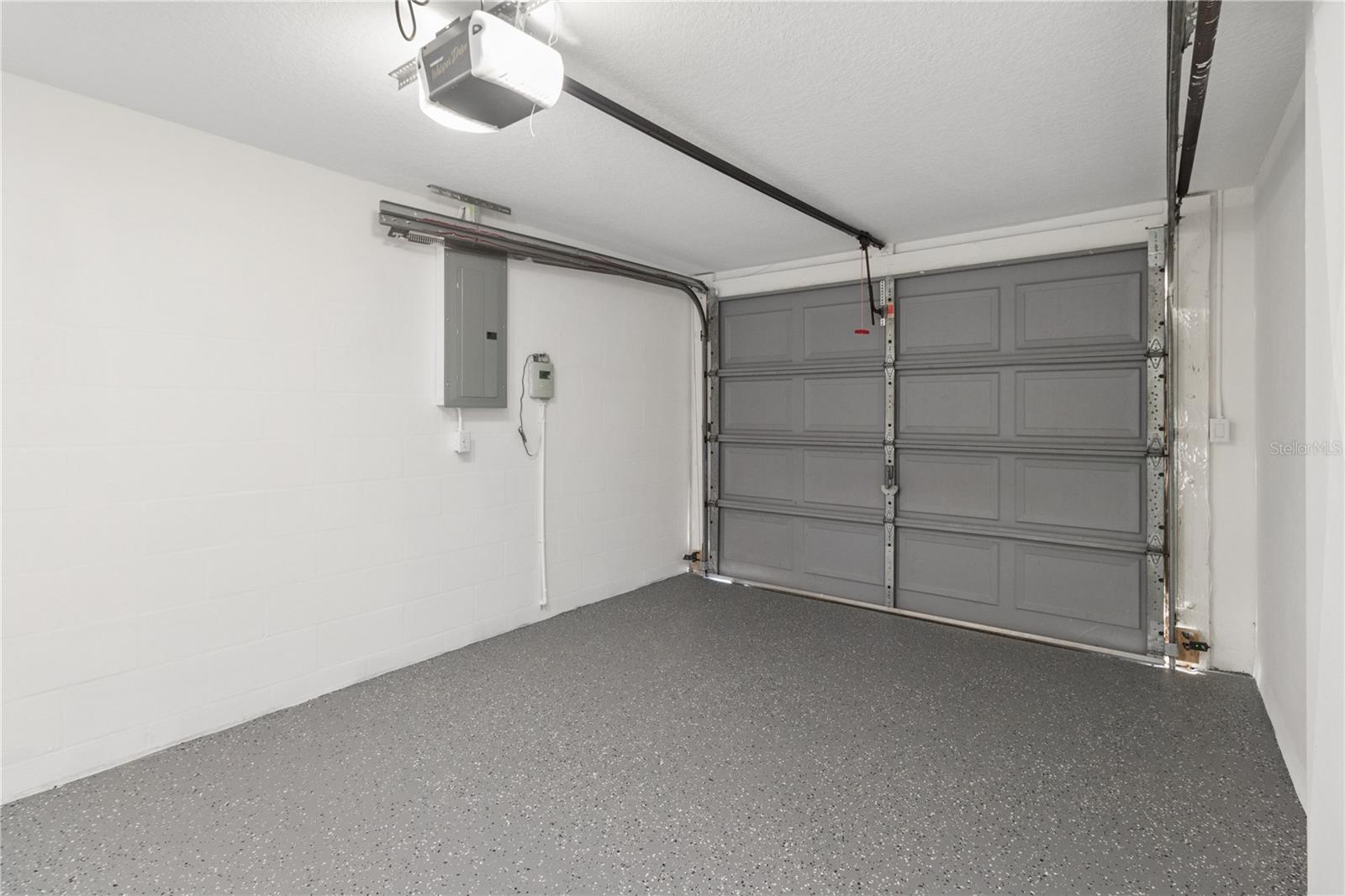 12220 Meadowbrook Ln Property Photo 27