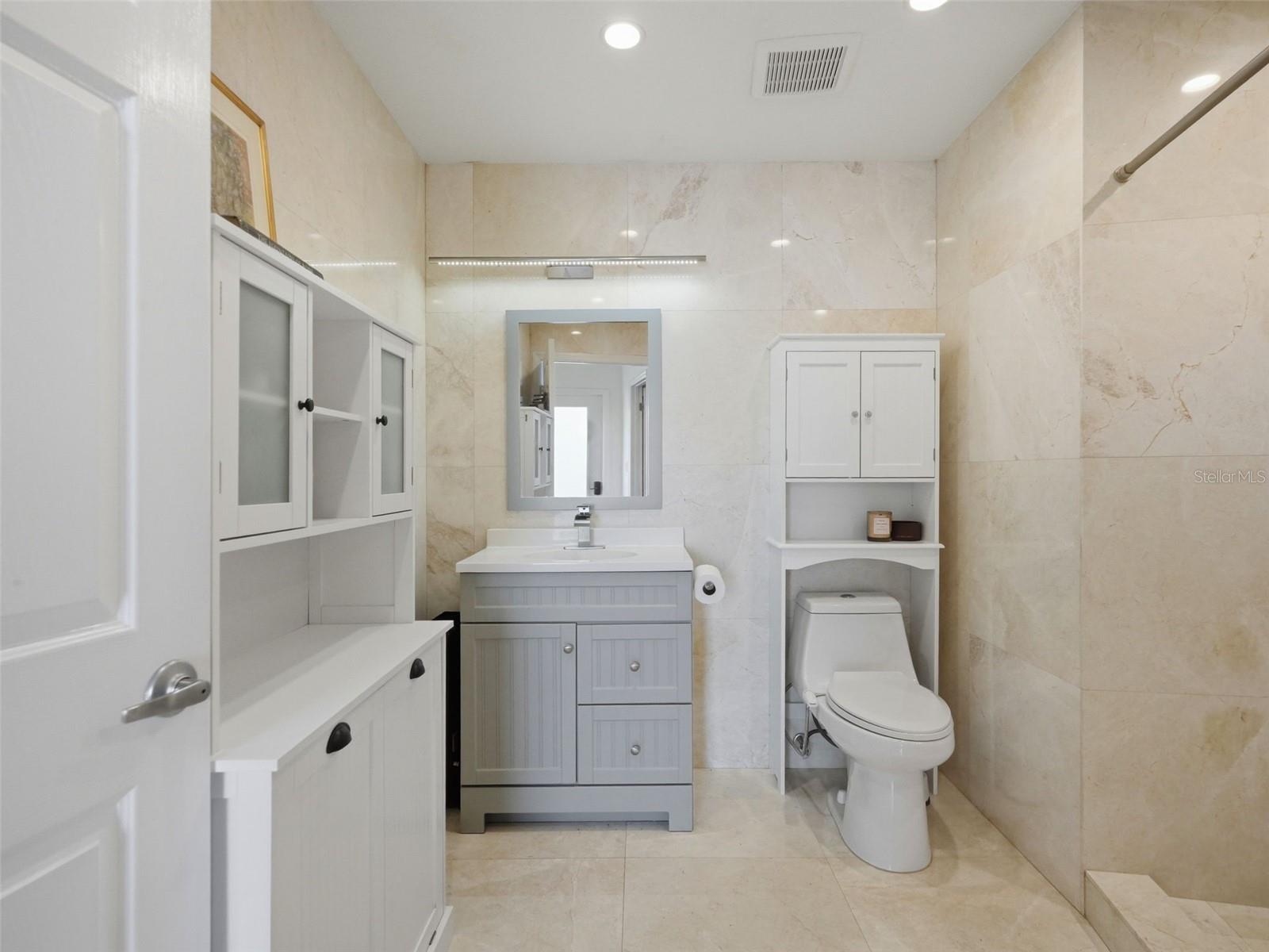 3385 Gulfview Dr Property Photo 22