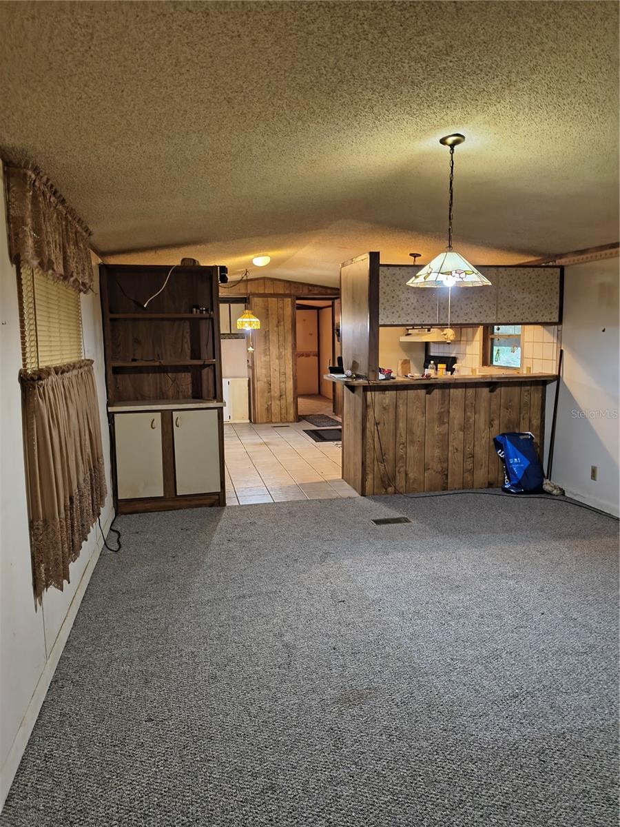 18250 Caufield Rd Property Photo 10