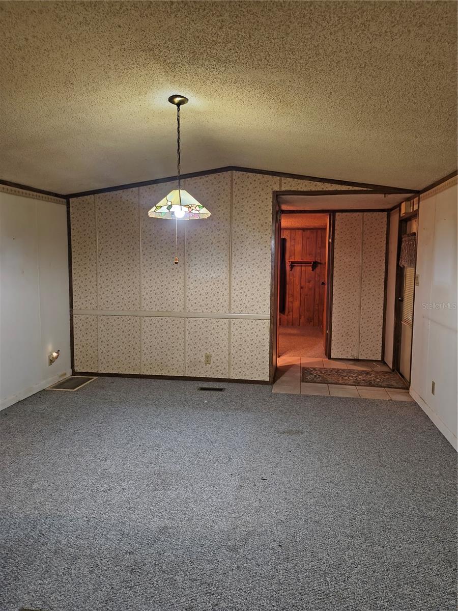 18250 Caufield Rd Property Photo 11