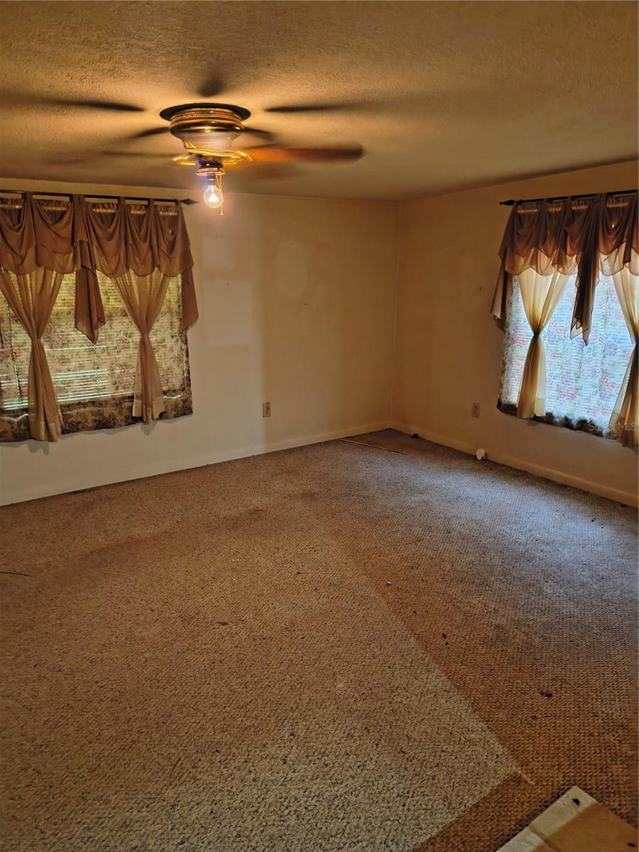 18250 Caufield Rd Property Photo 12