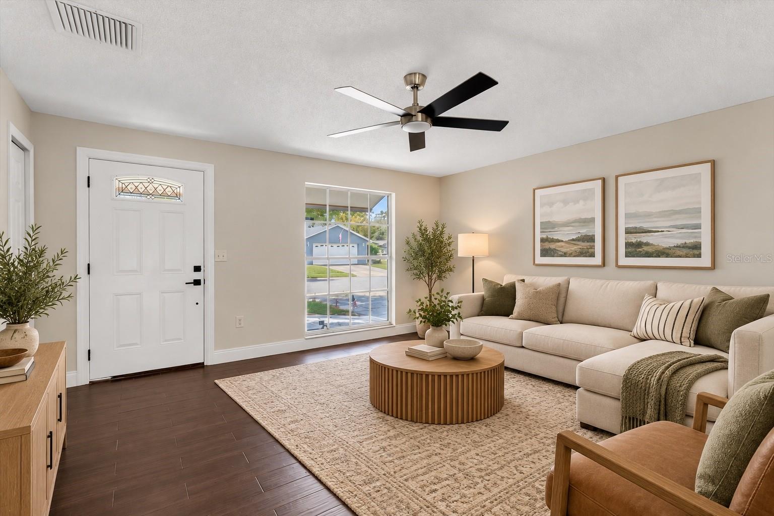 7645 Arlight Dr Property Photo 4