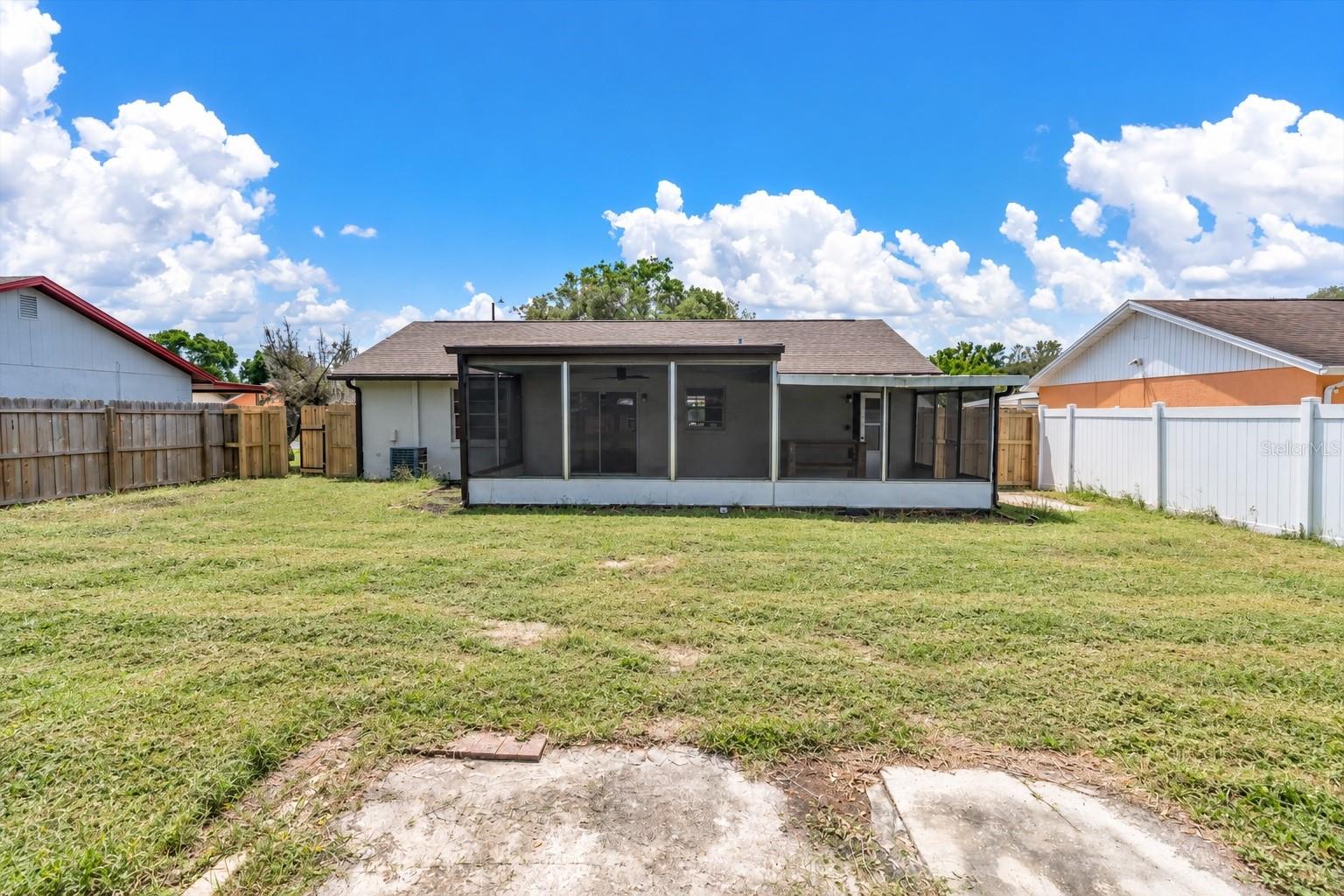 7645 Arlight Dr Property Photo 29