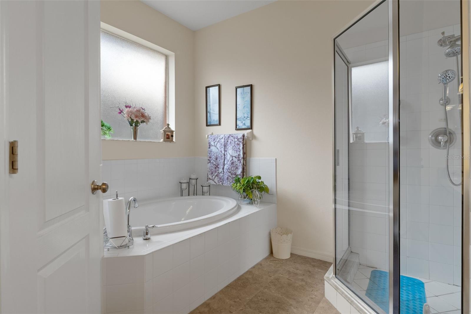 14056 Leybourne Way Property Photo 29