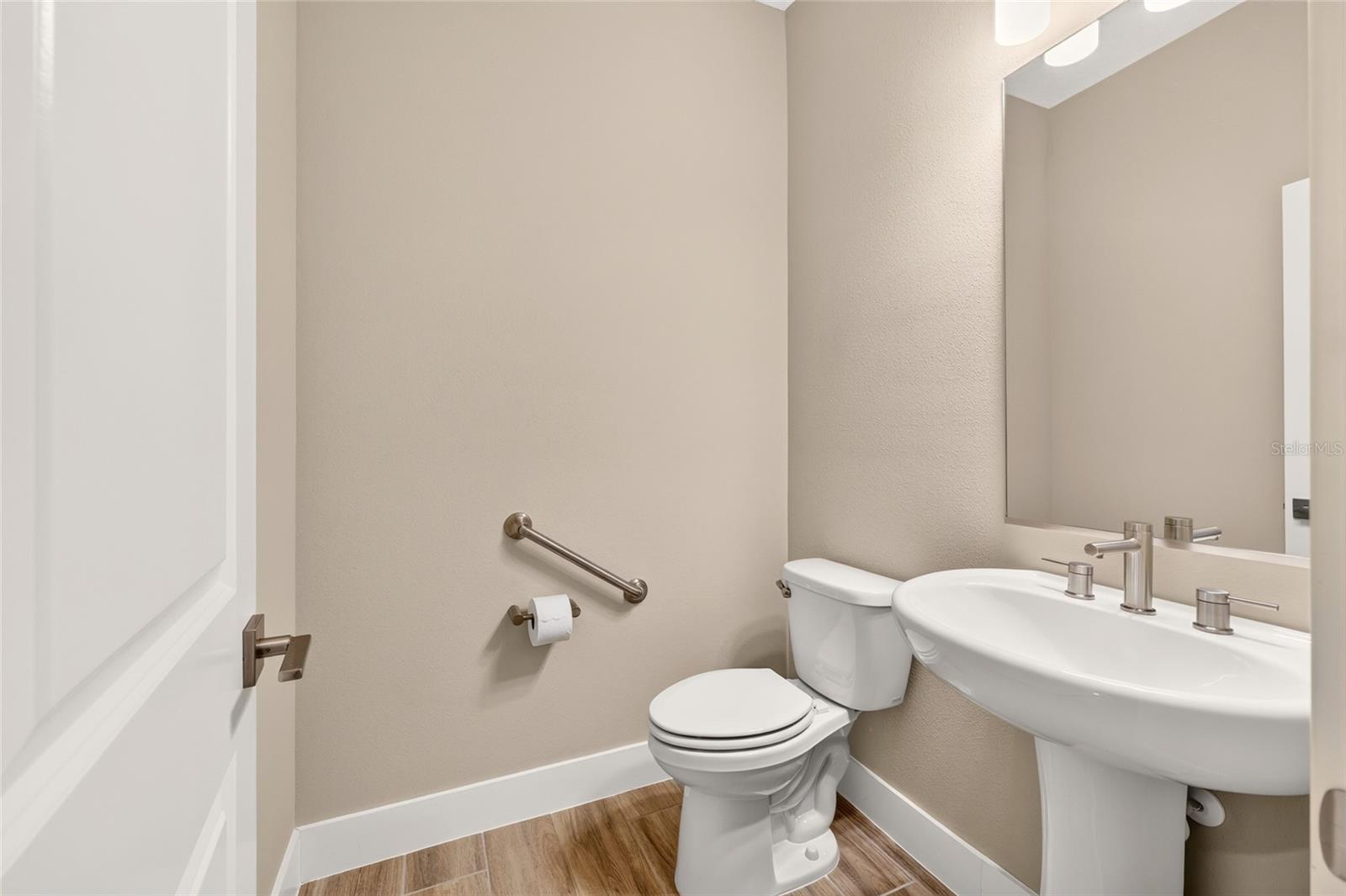 4528 Nw 54th Ter Property Photo 20