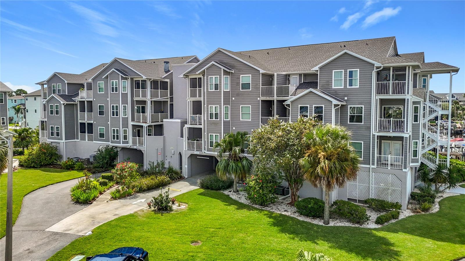 5722 Biscayne Ct #304 Property Photo 8