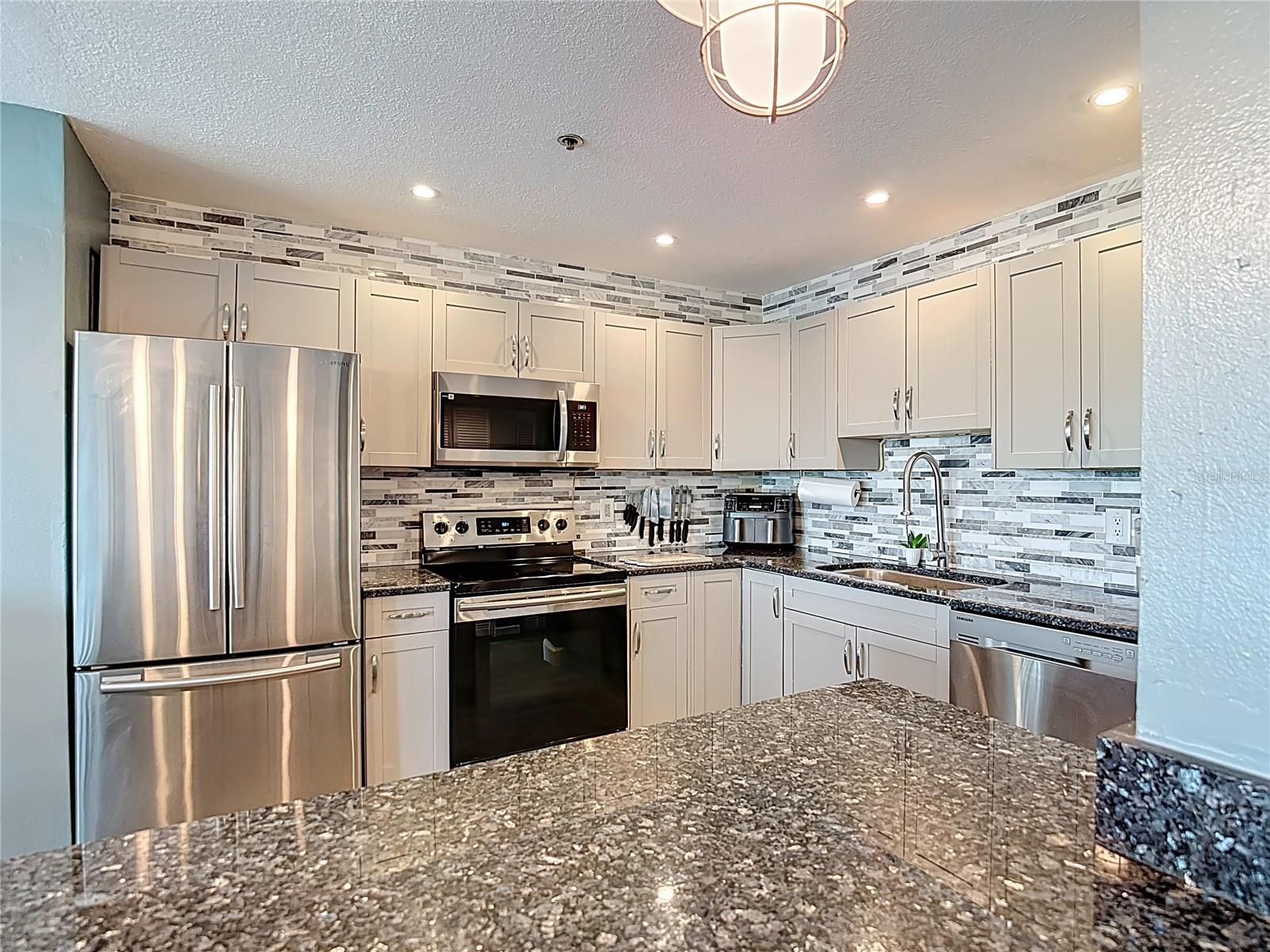 5722 Biscayne Ct #304 Property Photo 17