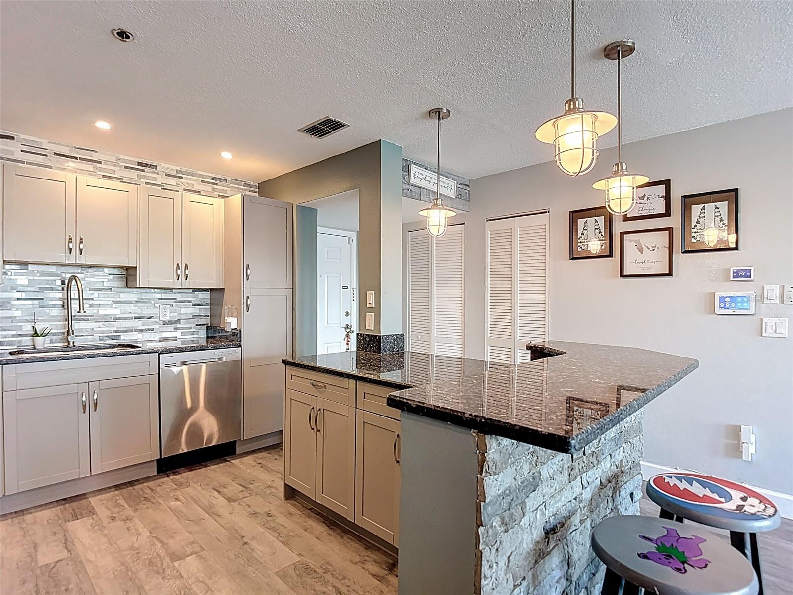 5722 Biscayne Ct #304 Property Photo 23