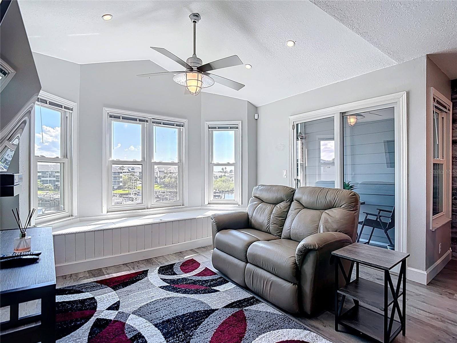 5722 Biscayne Ct #304 Property Photo 33