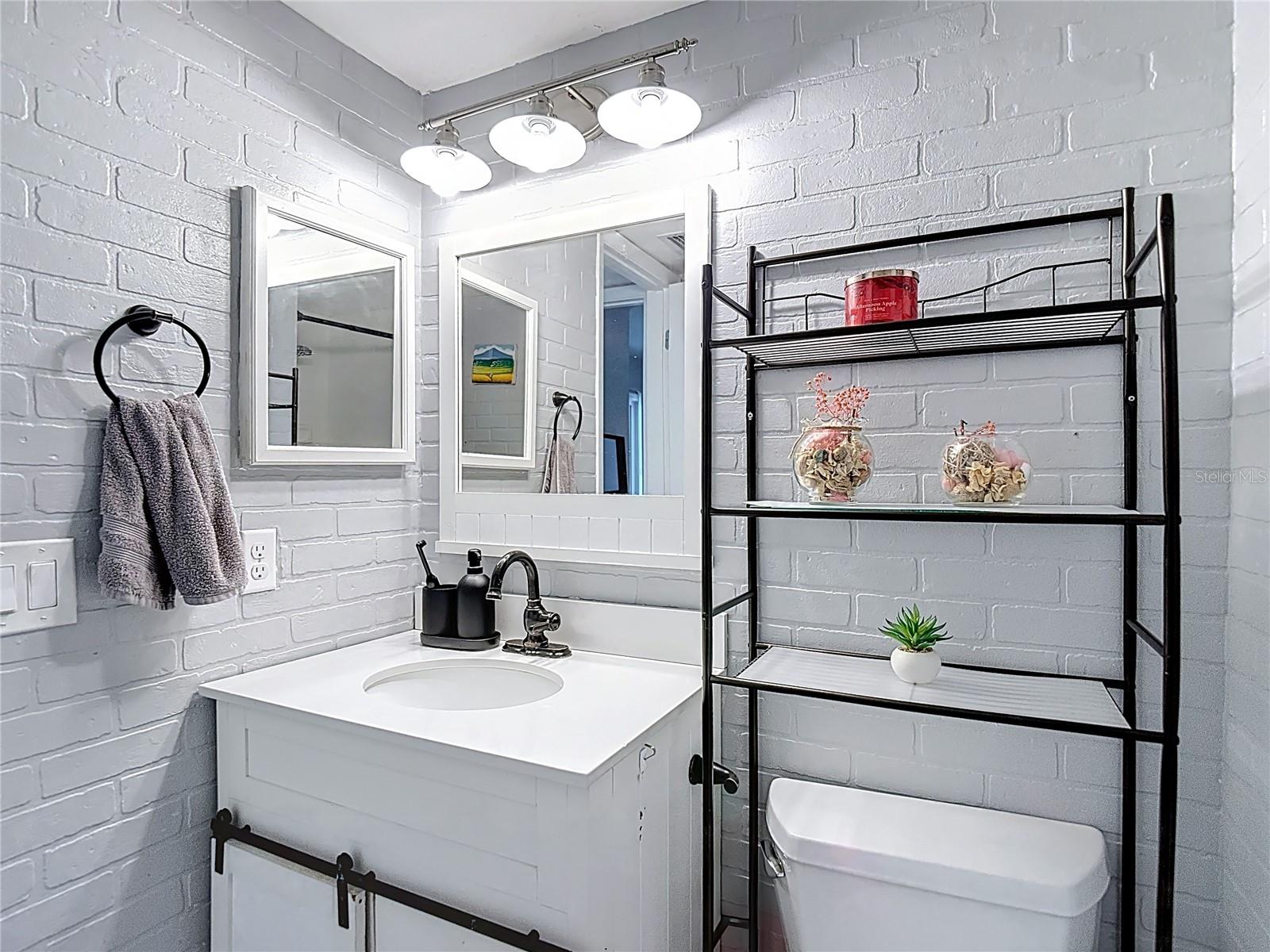 5722 Biscayne Ct #304 Property Photo 43