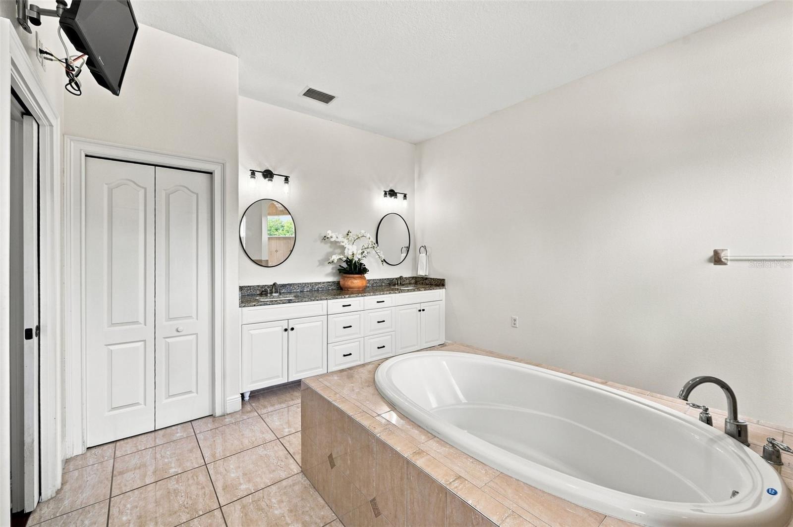 10517 Baracoa Ct Property Photo 44