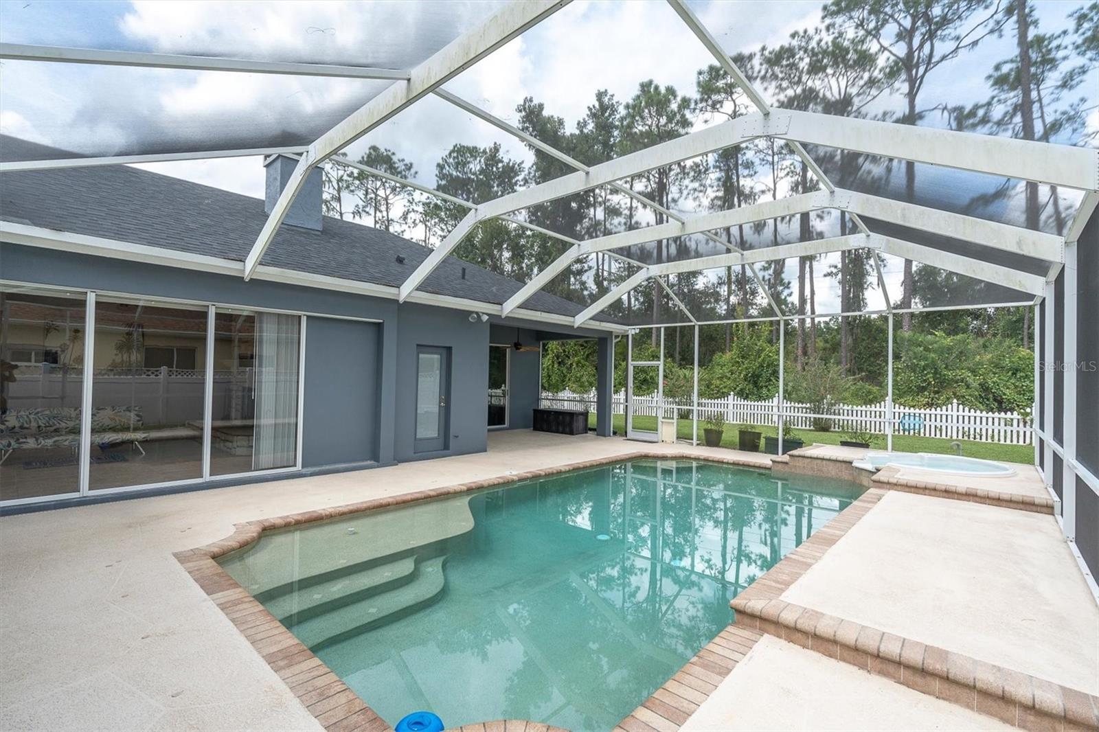 27027 Brush Creek Way Property Photo 8
