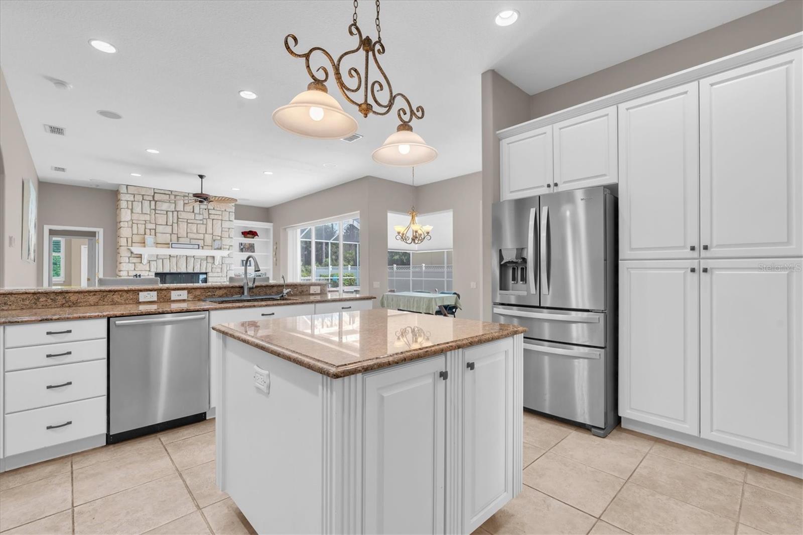 27027 Brush Creek Way Property Photo 11