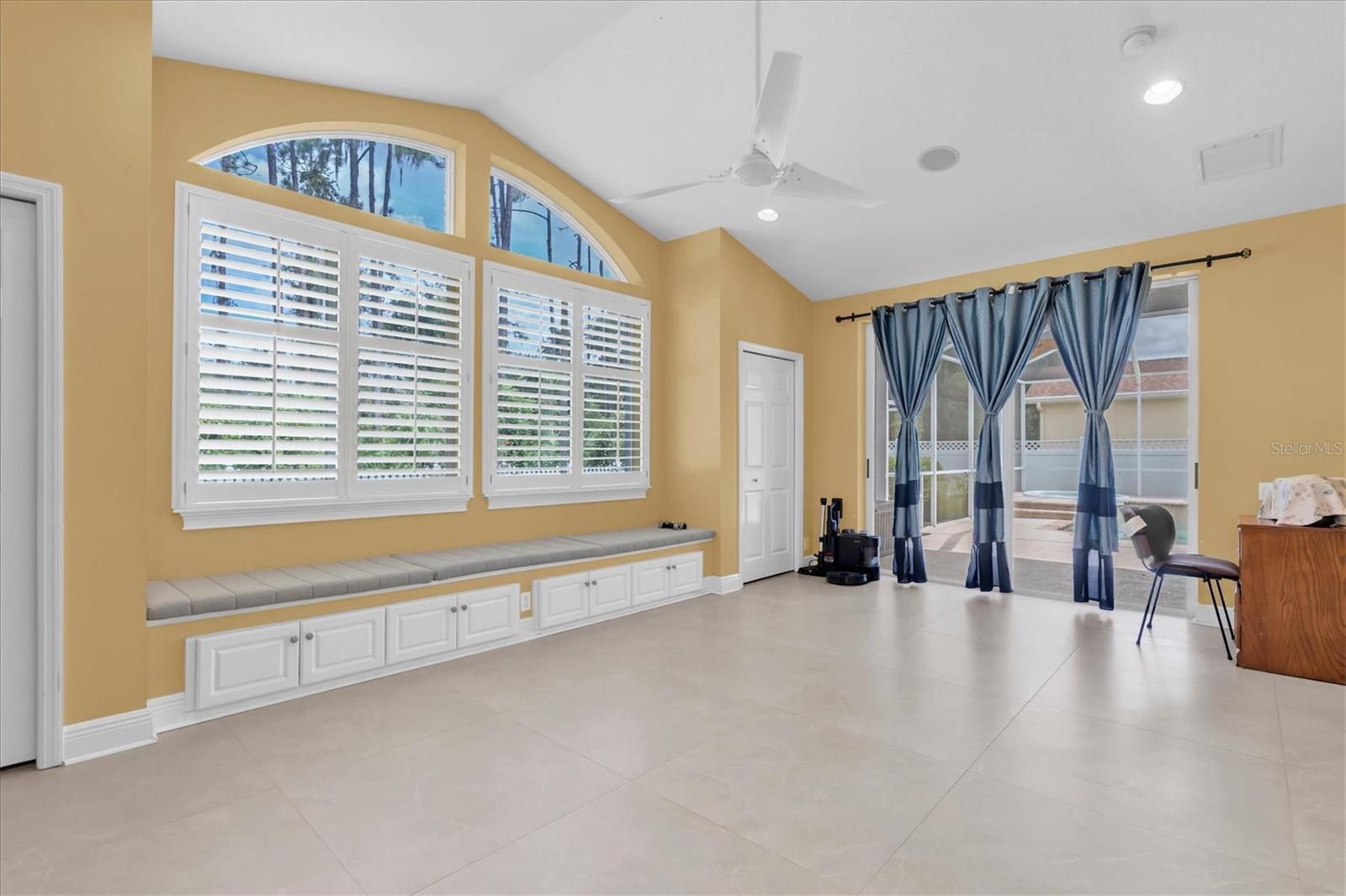 27027 Brush Creek Way Property Photo 17