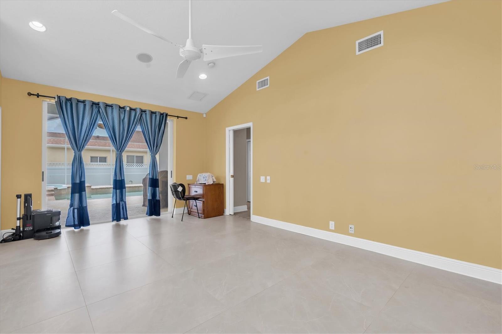 27027 Brush Creek Way Property Photo 18
