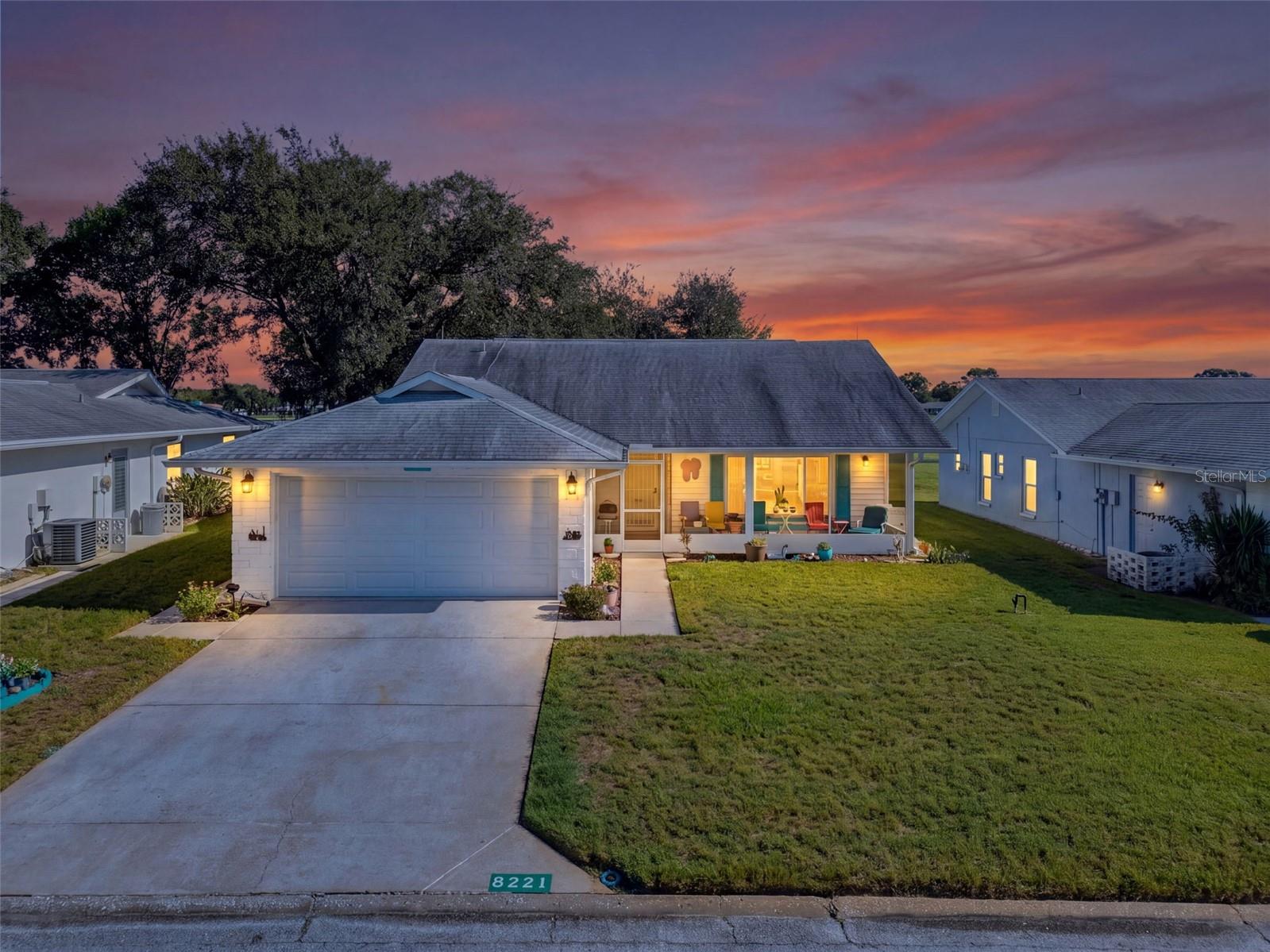 8221 Palencia Dr Property Photo 1
