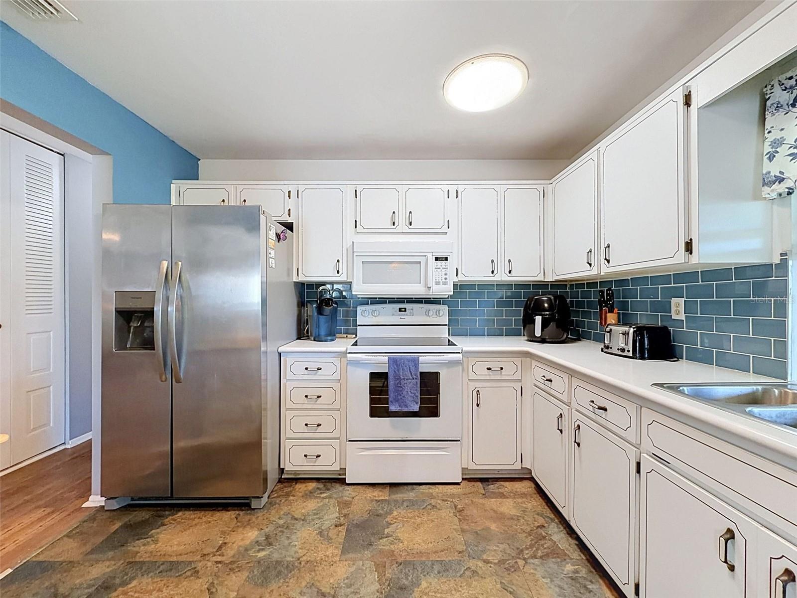 8221 Palencia Dr Property Photo 14