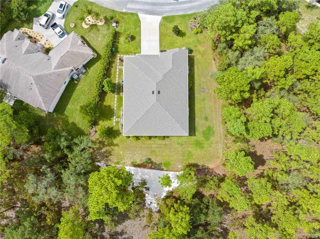 16 Elder Ct E Property Photo 55