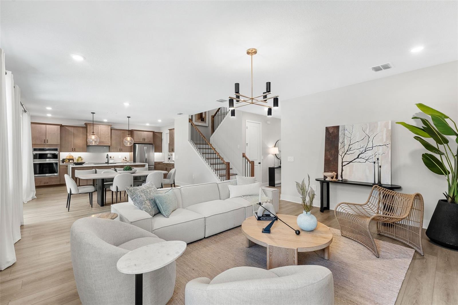 4288 Darby Ct Property Photo 3