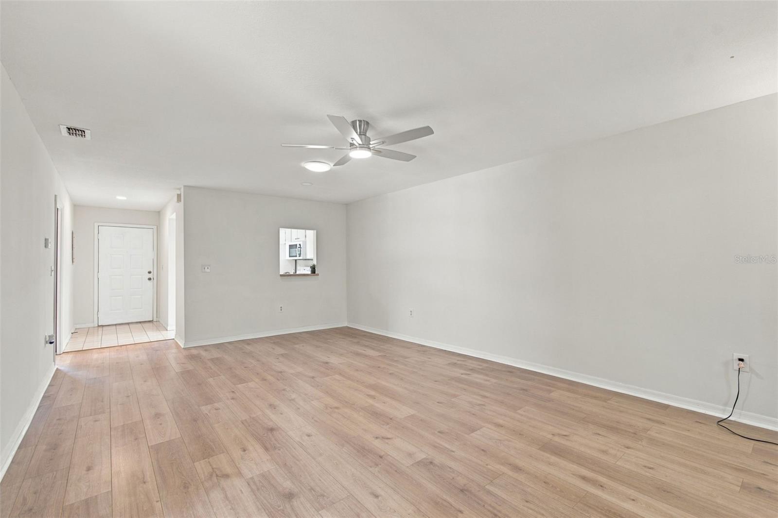 7610 Oakmont Ln Property Photo 5
