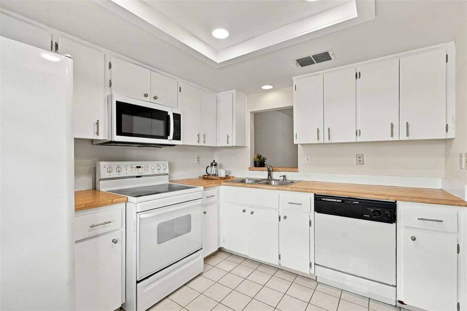 7610 Oakmont Ln Property Photo 8