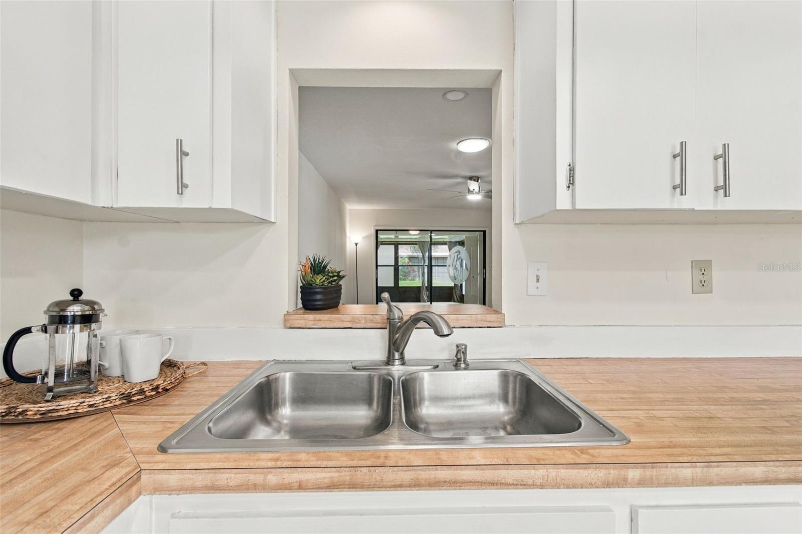 7610 Oakmont Ln Property Photo 10