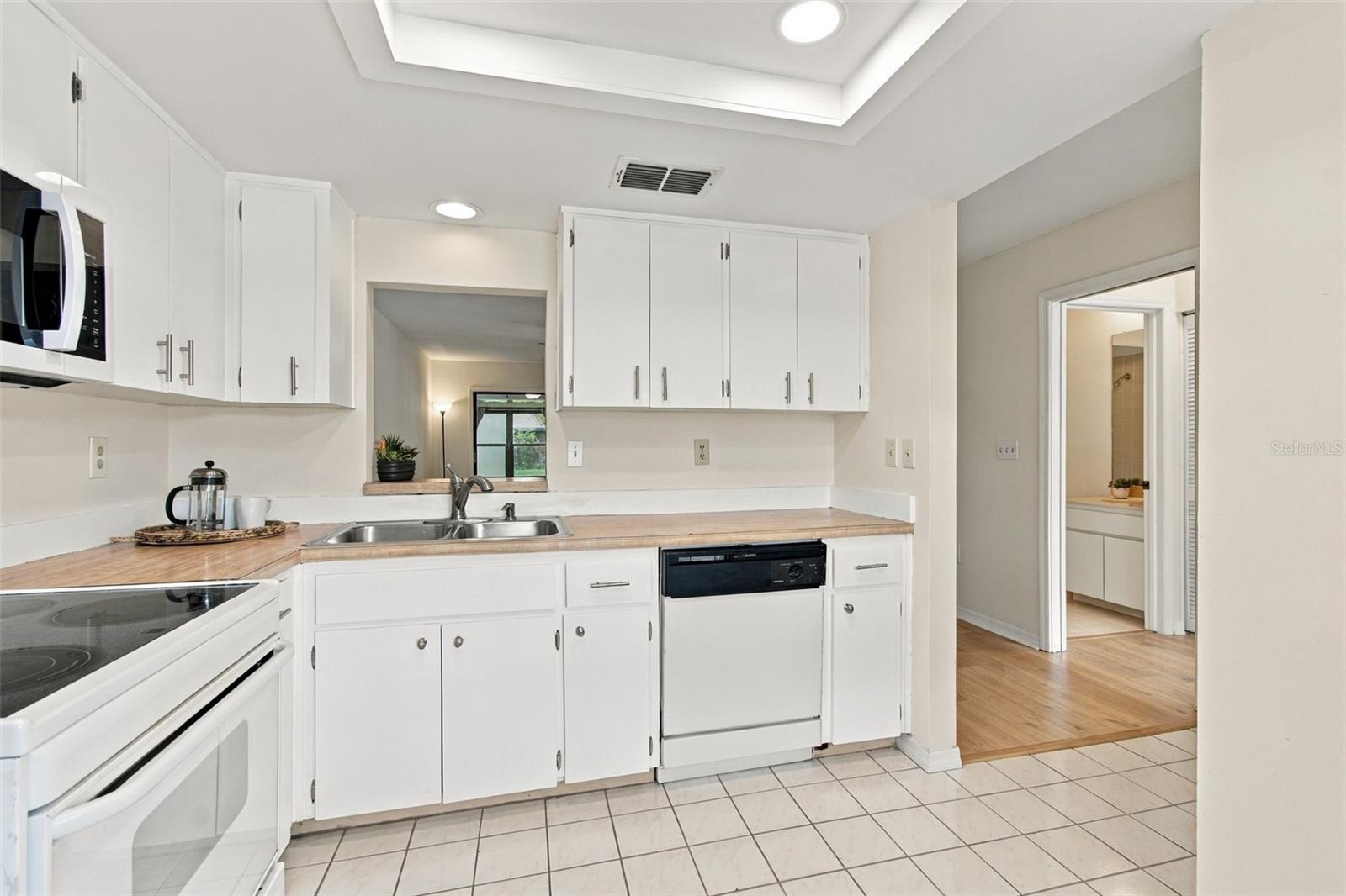 7610 Oakmont Ln Property Photo 11