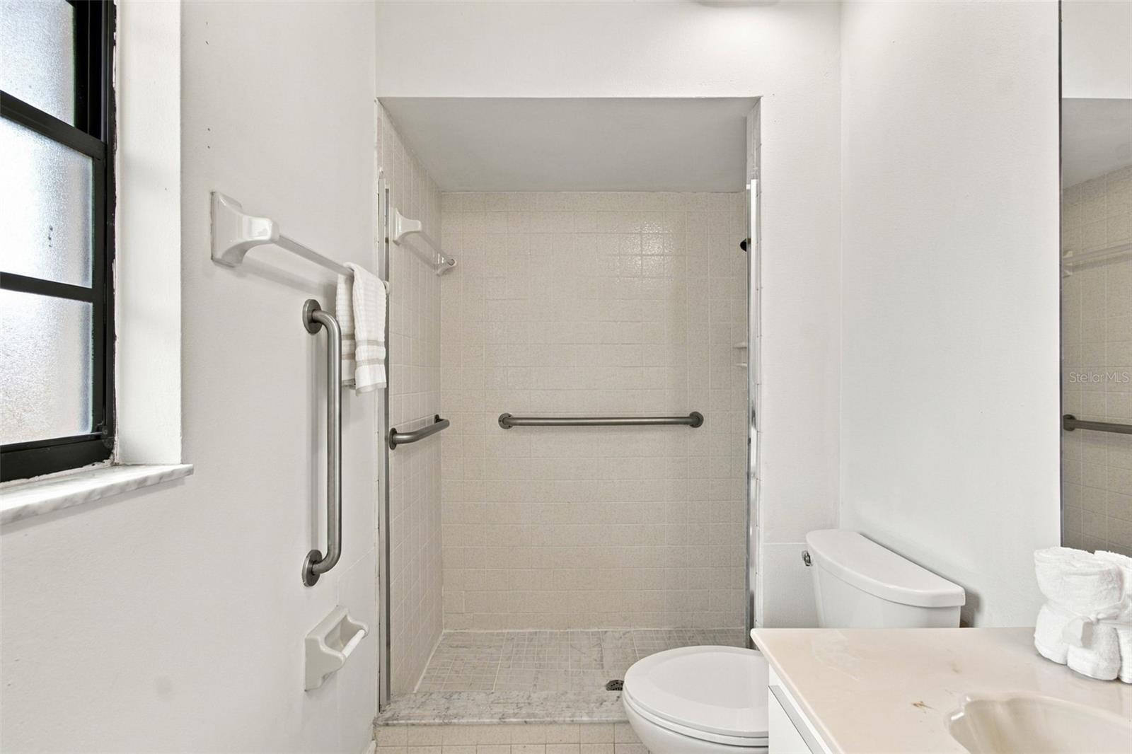 7610 Oakmont Ln Property Photo 17