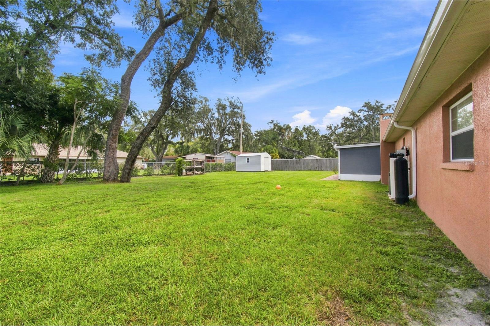 610 Hitching Post Dr Property Photo 48