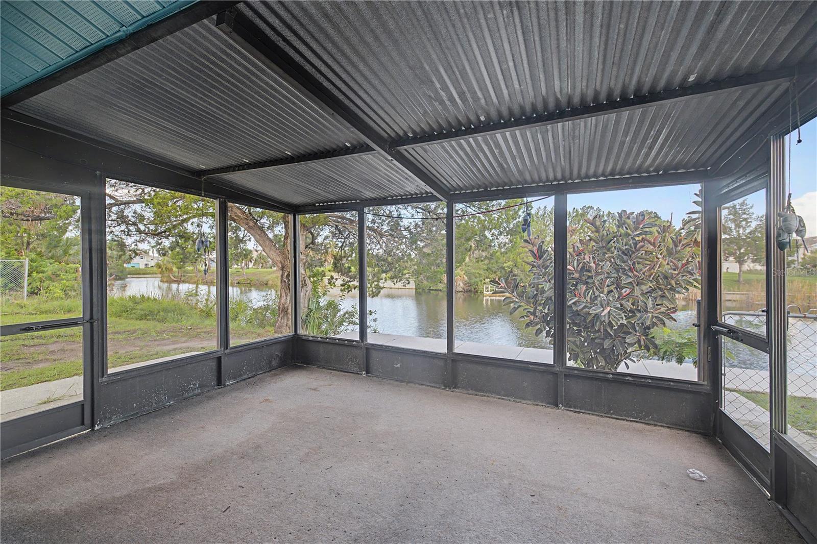 3191 SHOAL LINE BLVD Property Photo 1